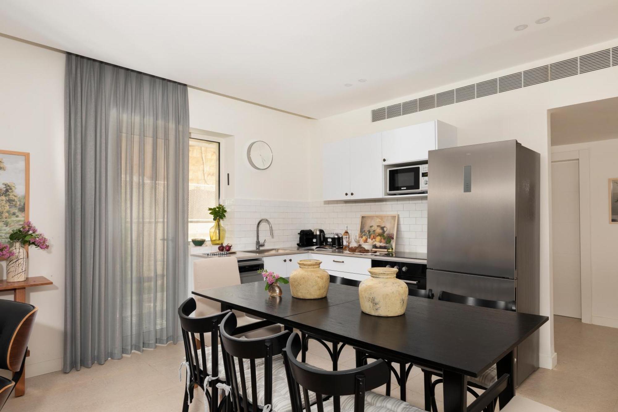 The J - Luxury Apartments By Localz Jerusalem Ngoại thất bức ảnh